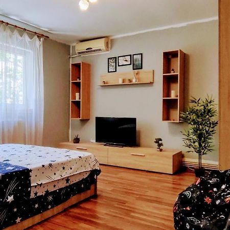 Apartament Cu 3 Camere Popesti-Leordeni Eksteriør billede